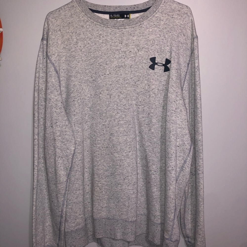 Under Armour sweatshirt